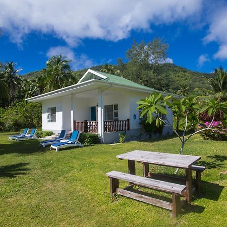 Chalets D'Anse Forbans Selfcatering Такамака Экстерьер фото