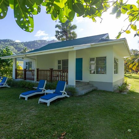 Chalets D'Anse Forbans Selfcatering Такамака Экстерьер фото