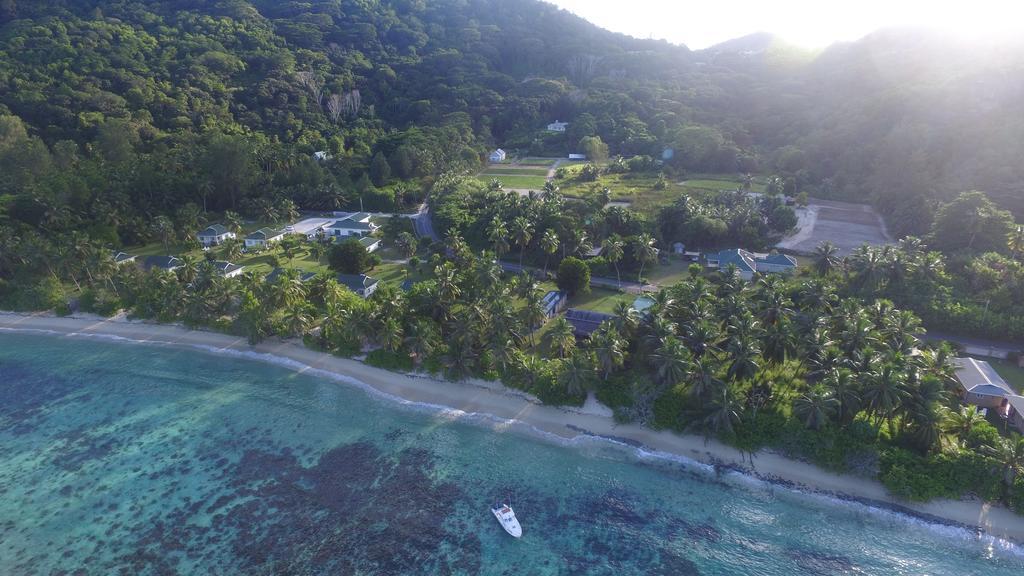 Chalets D'Anse Forbans Selfcatering Такамака Экстерьер фото